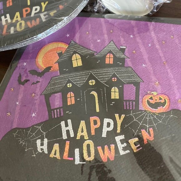 Halloween party paper plates, napkin , paper cups set - set In 10 - Picture 2 of 6